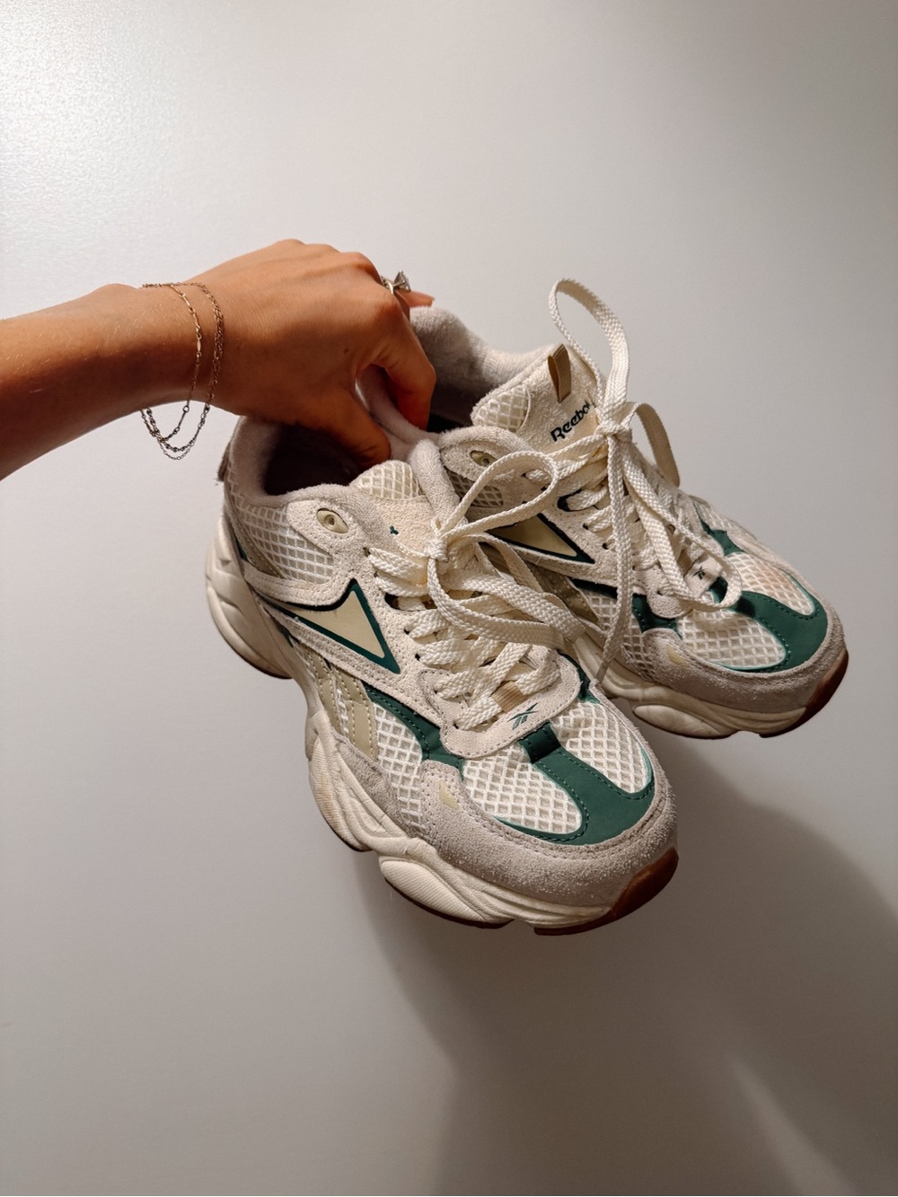 Reebok Women’s Charge Sneakers Vintage Chunky Y2K